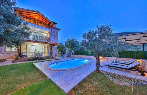 Kas Villa | Discover Villa Candan Kaş: Pet-Friendly Oceanfront Escape
