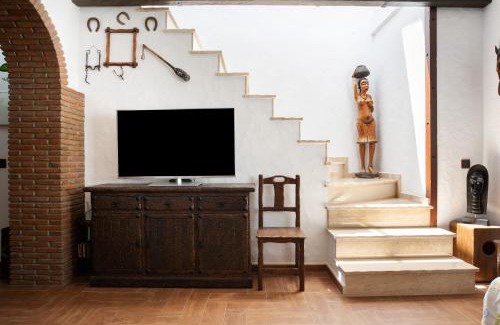 Barbate House | Villa Canijo: Family-Friendly Retreat with Top Reviews