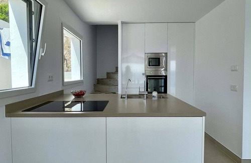 L'Estartit Villa | Villa Cap De La Barra for 8 people