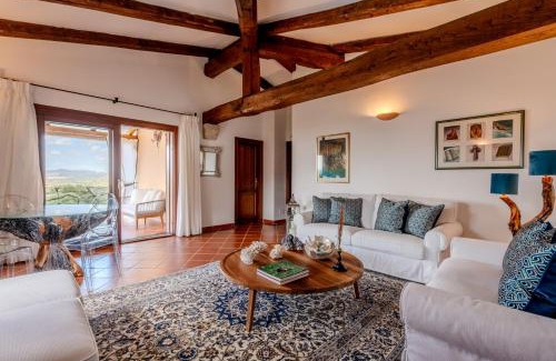 San Teodoro Villa | Villa Capo Coda Cavallo: Private Pool & Oceanfront Bliss