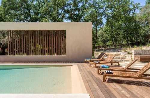 Cabrieres-d'Avignon Villa | Villa Capra Luberon