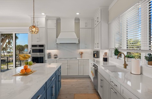 Mid Island House | Villa Capri · 2025 Luxury Build · Steps to Beach