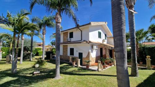 Costa Saracena-Castelluccio Villa | Villa Cirino Milone: Pet-Friendly Oasis with Ocean Views