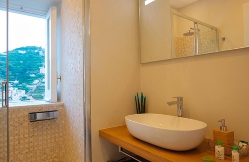 Minori House | Discover Villa Carlotta Minori: Family-Friendly Retreat
