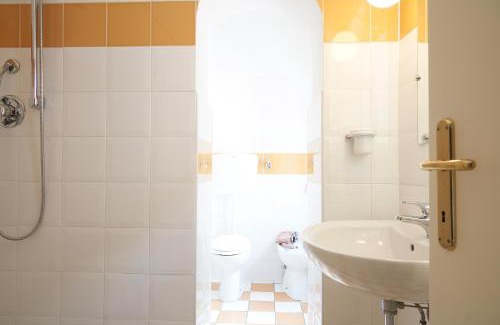Cartoceto Bed & Breakfast | Pet Friendly Villa Cartoceto - Guest Rated 10/10 Stay