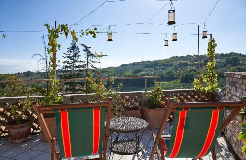 Cartoceto Bed & Breakfast | Pet Friendly Villa Cartoceto - Guest Rated 10/10 Stay