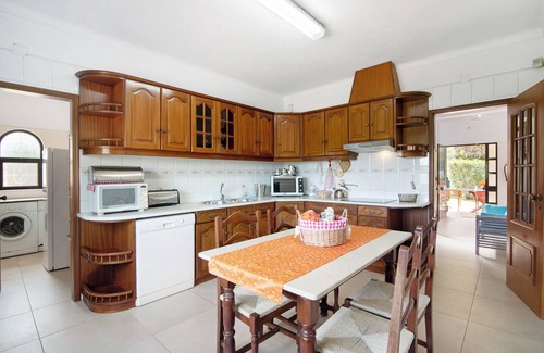 Cerro do Mocho Villa | Villa 'Casa Da Oliveira': Private Pool & Pet-Friendly Retreat