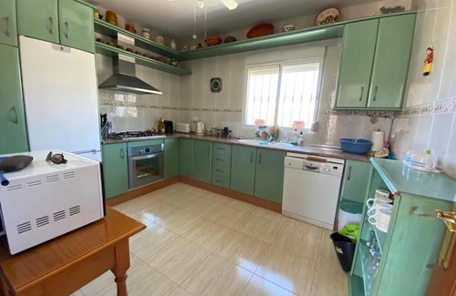 Canillas de Aceituno Villa | Discover Villa "Casa Las Rosas" with Pool & Mountain Views