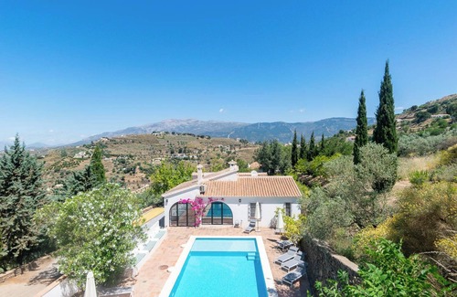 Competa Villa | Villa "Casa Moum" - Ocean View, Pool & Garden Escape