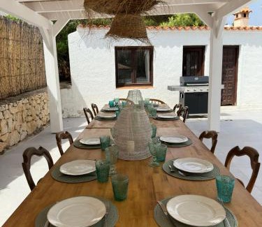 Balcon del Mar Villa | Villa Casa Nella: Family Retreat with Private Pool & Oceanfront