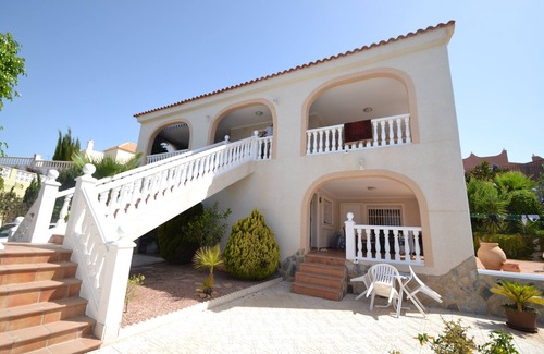 San Fulgencio Villa | Villa 'Casa Papa' with Private Pool, Private Terrace and Wi-Fi