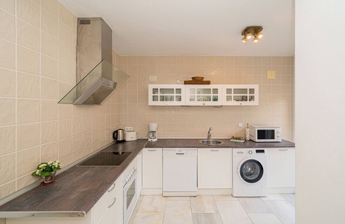 El Albir Villa | Villa Casa Santana: Mountain Views, Pool & Pet Friendly
