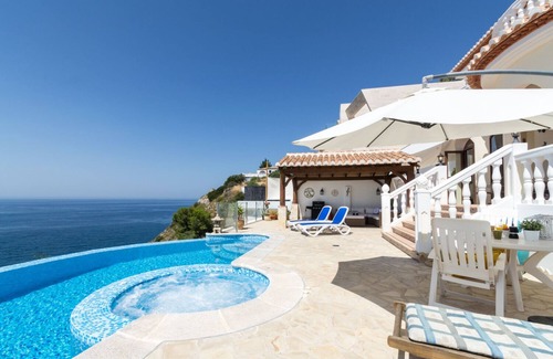 Salobrena Villa | Villa Casa Tomise: Private Pool & Breathtaking Ocean Views
