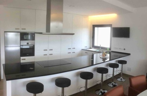 Alcobaca Villa | Relaxing Villa Casa Tranquilespiral with Ocean View & Pool
