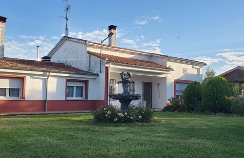Salvadios Villa | Villa 'Casa Villalta 2' with Shared Pool and Shared Terrace