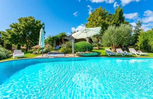 Parrano Villa | Villa Casale Silvia: Private Pool & Spa, Rated 9.8/10