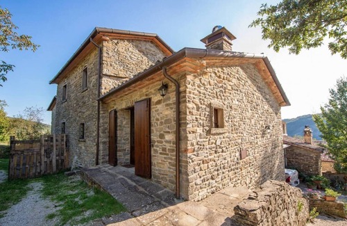 San Giustino Villa | Villa Case a Cantuccio: Private Garden & Pool in Umbria