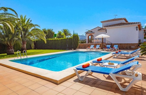Tarraula Villa | Discover Villa Caseta Pearl: Your Family-Friendly Retreat