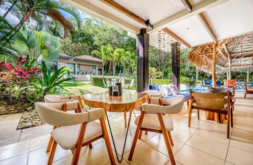 Coco House | Explore Villa Casiopea: Family-Friendly with Pool Access