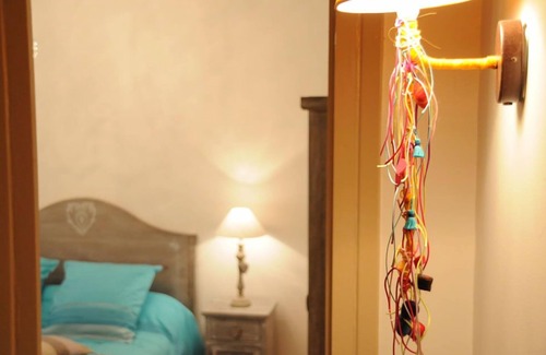 Vancia - Crepieux Cabin | Villa Castel: Independent Apartment with Ocean View & Pool