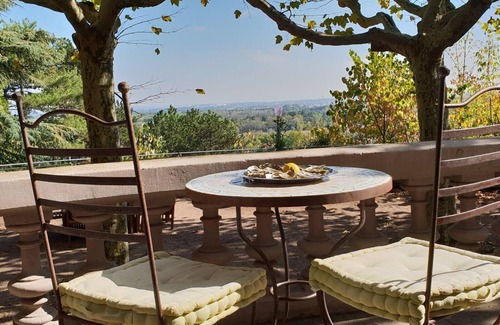 Vancia - Crepieux House | Villa Castel Pavilion Room: 10/10 Rated with Private Pool