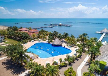 Placencia House | Villa Castello: Water Views & Family-Friendly Amenities