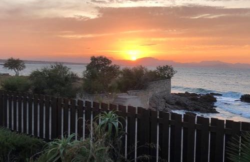 Colonia de Sant Pere Villa | Villa Catalá: Oceanfront Oasis with High Guest Ratings