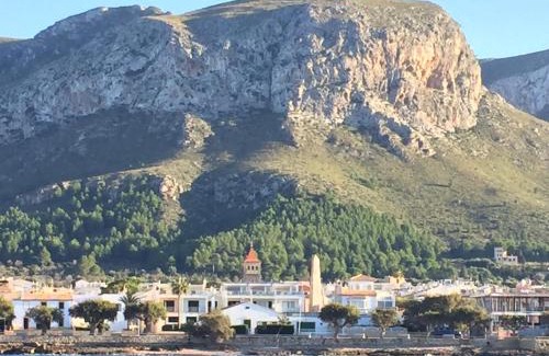 Colonia de Sant Pere Villa | Villa Catalá: Oceanfront Oasis with High Guest Ratings