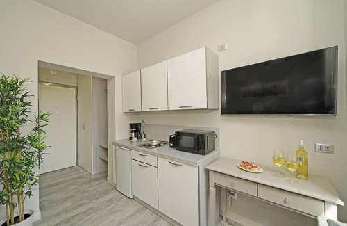 Rivoltella Apartment | Villa Caterina Studio: Family-Friendly with Pool Access