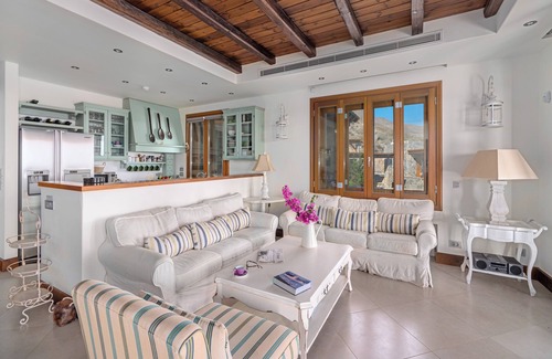 Sitia Villa | Villa Caves II - Entire villa in Zakros, Greece