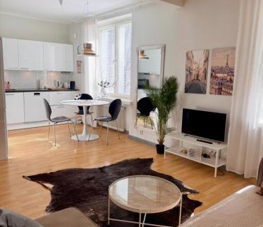 Etu-Toolo Apartment | Villa Centralen: Highly Rated Stay with Family-Friendly Amenities