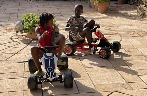 Dakar Bed & Breakfast | Discover Villa Charles on Île de Gorée – Family-Friendly Retreat