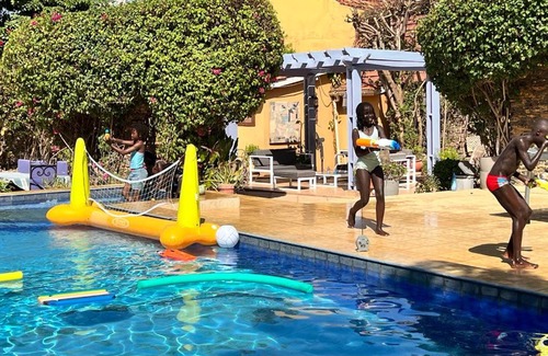 Dakar Bed & Breakfast | Discover Villa Charles on Île de Gorée – Family-Friendly Retreat
