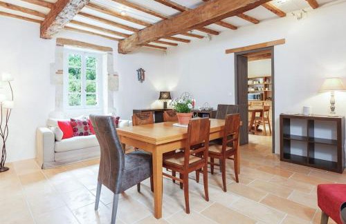Dunes Villa | Elegant 3-Bedroom Villa with Private Pool in Dunes
