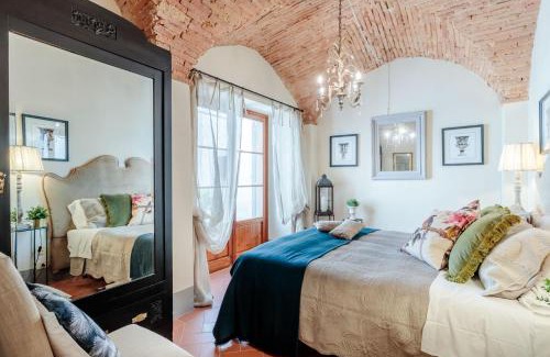 Marcialla Villa | Idyllic Villa Chianti: A Hidden Retreat with Vineyard Views