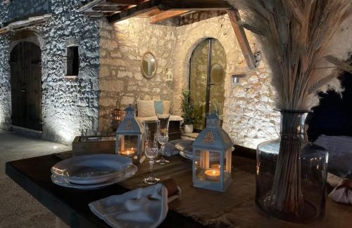 Precetto House | Oceanfront Villa Chiara: Rated 9.5/10 with Hot Tub & Breakfast