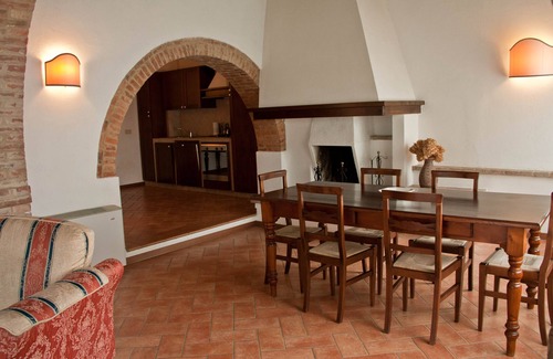 Cetona Villa | Idyllic Villa with Pool and Expansive Park in Cetona