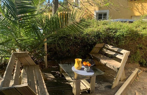 La Celle-sous-Gouzon Apartment | Villa Chilensis 5 min from Aix south east France with private pool