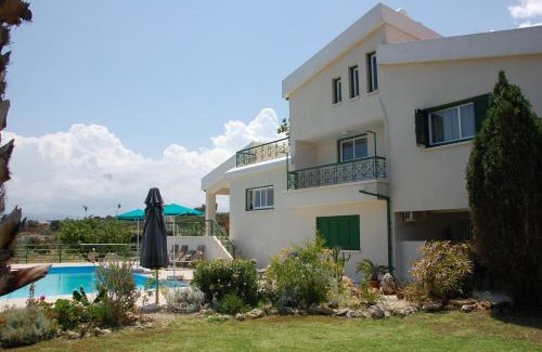 Latchi Villa | Villa Chrysanthia: Pet-Friendly Retreat with Ocean Views