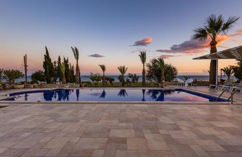 Agios Theodoros Villa | Exquisite Villa Chrysta: 4-Star Oceanfront Retreat