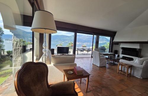 Suna Villa | Villa Cicala