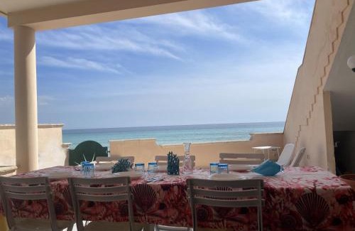 Torre Lapillo Villa | Beachfront Villa with Veranda and Pet-Friendly Amenities