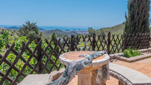 Puerto de la Torre House | Discover Villa Cielo Málaga: Family-Friendly with Pool