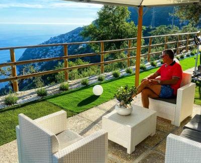 Furore Apartment | Villa Cimea: 4-Star Retreat with Pool and Ocean Views