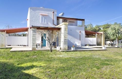 Roca Vecchia Apartment | Discover Villa Cisterna - Pet and Child Friendly Retreat