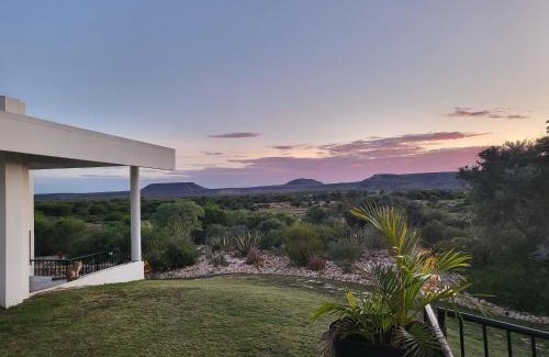 Toliara Villa | Villa Claire: 4-Star Oceanfront Retreat with Private Beach