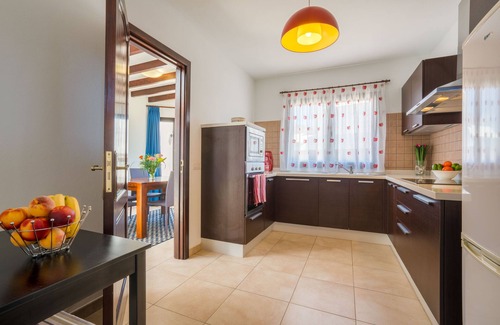 Tias House | Villa Clara: Tranquil Getaway with Private Heated Pool