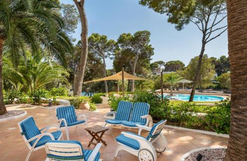 Cala d'Or Villa | Villa Claramunda: Family-Friendly Retreat with Pool Access