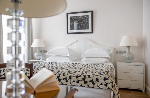 Saint-Martin-de-Re Hotel | Exquisite Villa Clarisse & Spa: Oceanfront Bliss Awaits