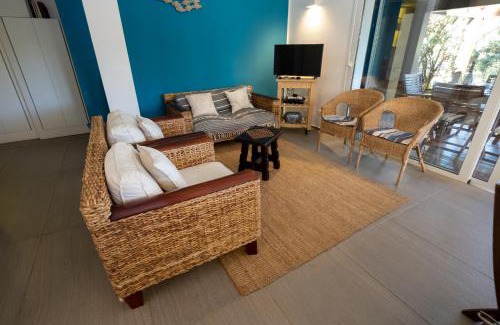 Torre delle Stelle Villa | Oceanfront Villa Claudia Torre Delle Stelle - Rated 10/10